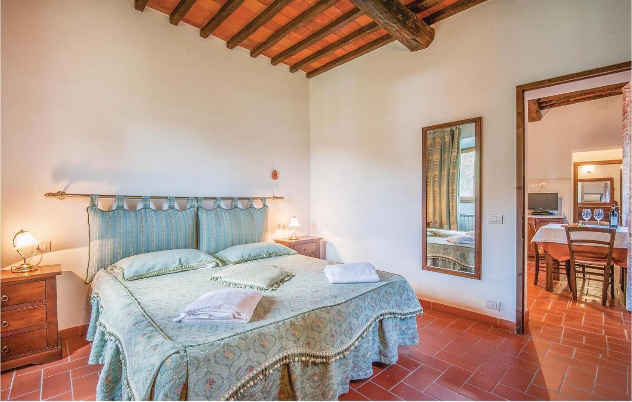 Dahlia Apartment Lucolena in Chianti Luaran gambar